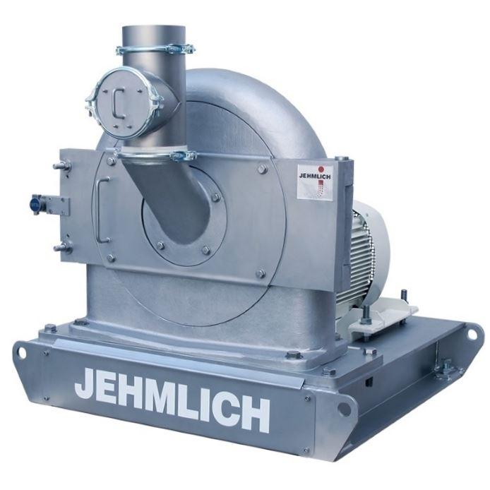 Prallmühle mit geschlossener Mühlentür und Magnetabscheider am Mühleneinlauf