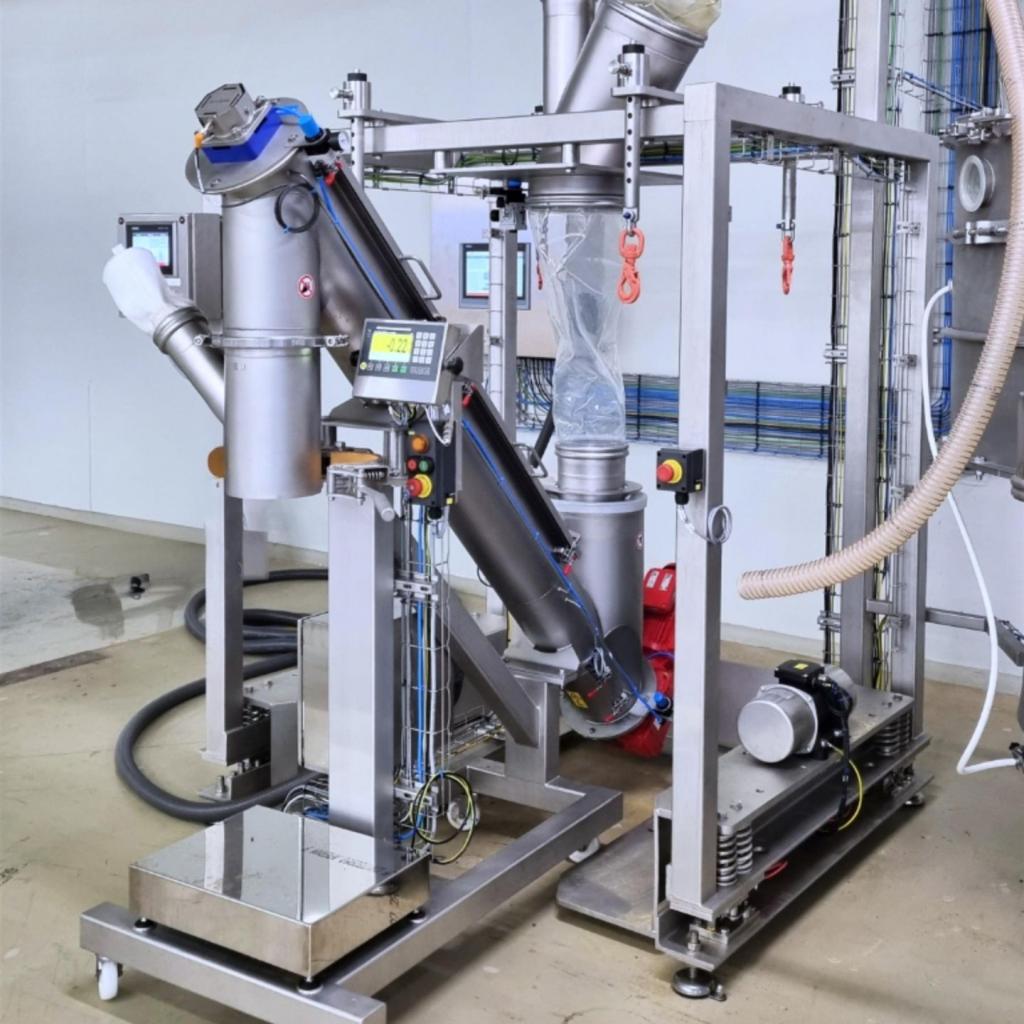 Sackbefüllung mit Verwiegung einer Mahlanlage zur industriellen Gewürzvermahlung